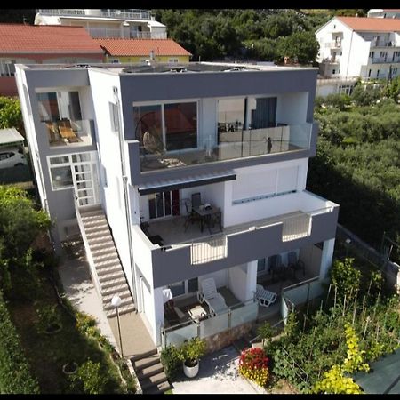 Apartments Anaivana Trogir Exterior photo