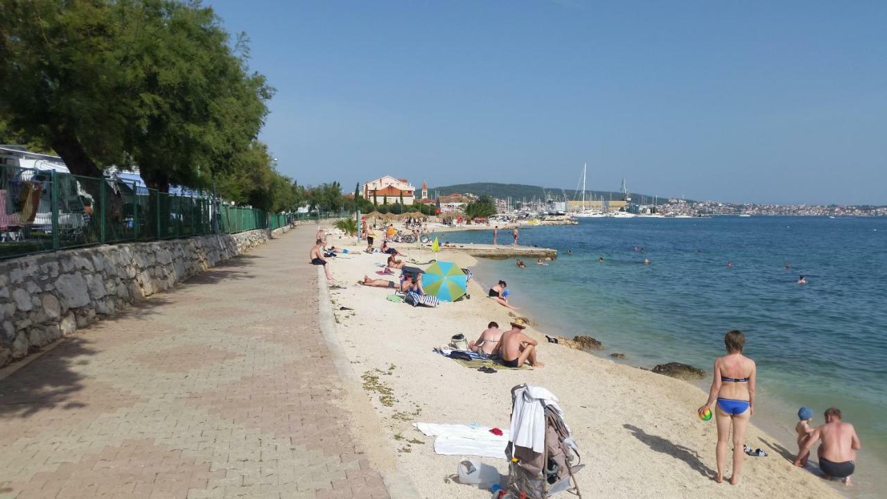 Apartments Anaivana Trogir Exterior photo