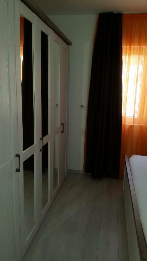 Apartments Anaivana Trogir Exterior photo